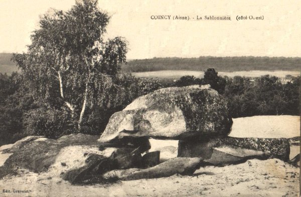Le dolmen